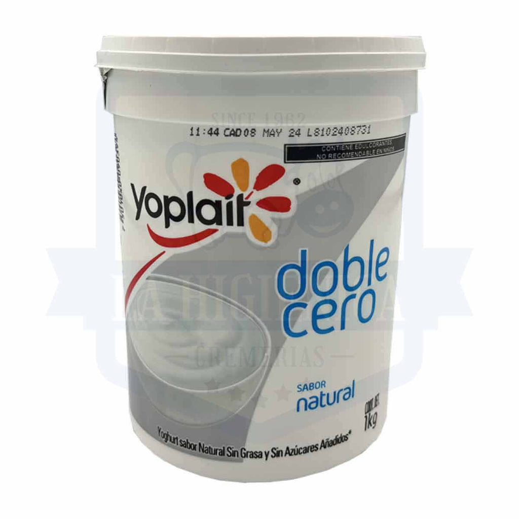 Yoghurt yoplait doble cero natural de 1 litro.